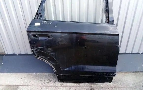 Seat Ateca Rear door 575833312