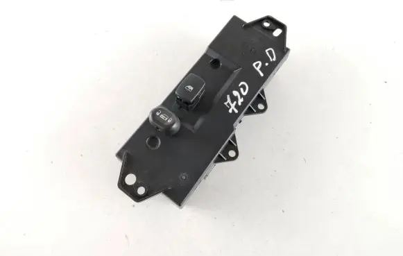 Chrysler Pacifica Electric window control switch 04685982AF 30505L 77476365