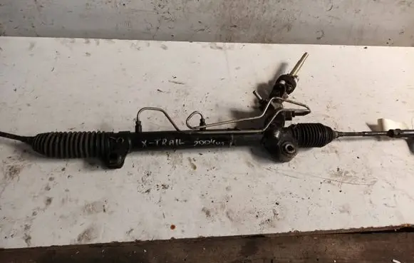 Nissan X-Trail T30 Steering rack 7267087