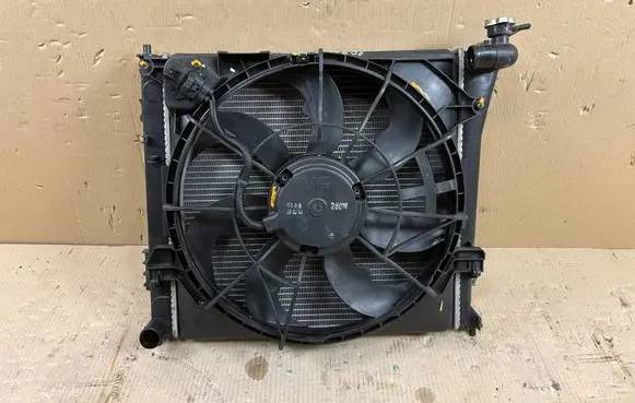 Hyundai i40 Radiator set 67551