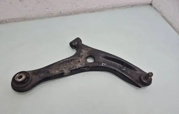 Ford Fiesta Front lower control arm/wishbone 