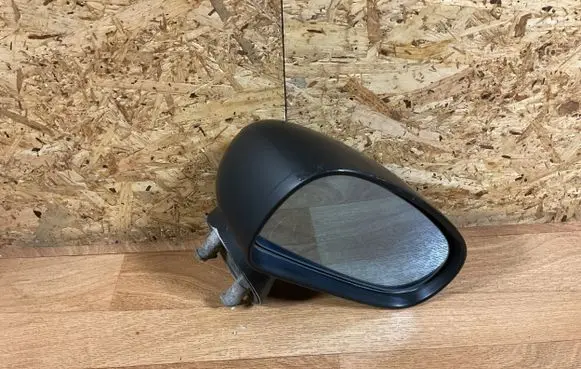 Audi TT Mk1 Front door electric wing mirror 46R010026