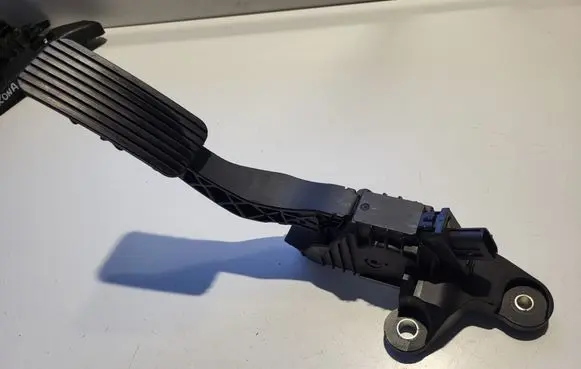 Hyundai Kona I Accelerator throttle pedal
