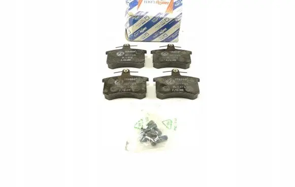 Fiat Coupe Brake pads (rear) 5892650