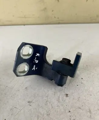 Jeep Cherokee Front door lower hinge 