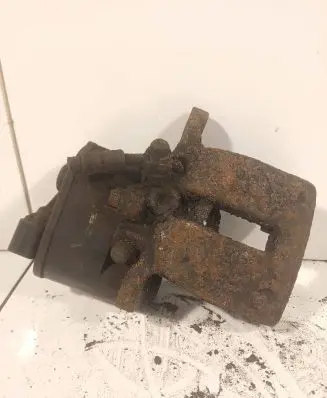 Volvo V70 Rear brake caliper 32832594