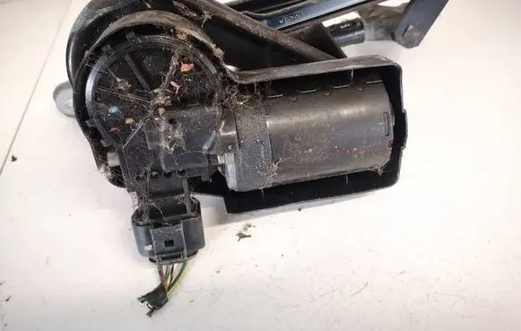 Wiper motor
