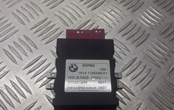 BMW 1 E81 E87 Fuel pump relay 55892110
