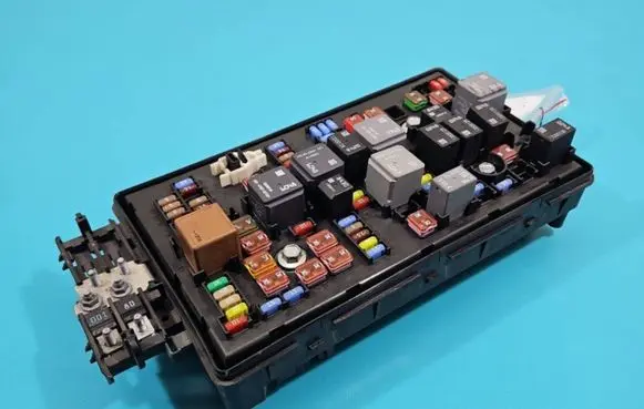 Opel Insignia A Fuse box set 13275882 IMPRK1418360