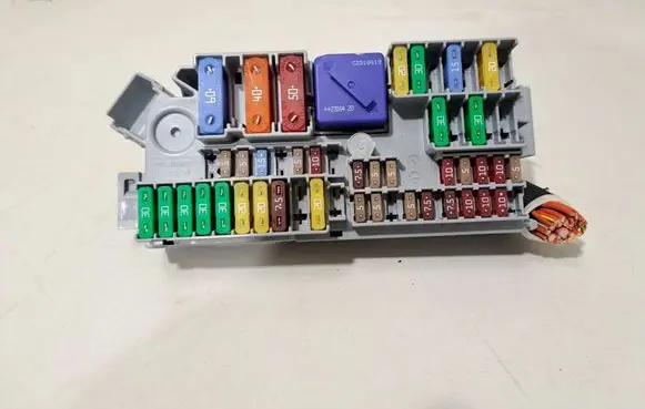 BMW X5 G05 Fuse module 6807487 4525944
