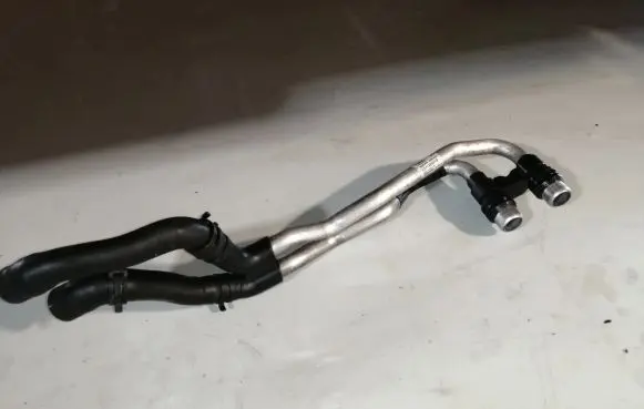 Audi A6 S6 C7 4G Engine coolant pipe/hose 4G0145931G