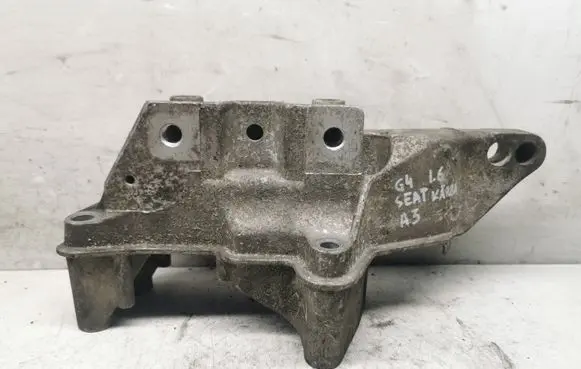 Volkswagen Golf IV Gearbox mounting bracket 036199275J