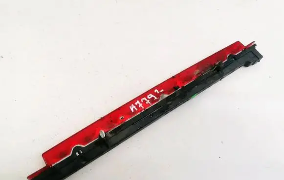 Audi A4 S4 B5 8D Third/center stoplight 8d9945097b
