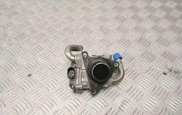 Volkswagen Caddy EGR valve 04L131501R
