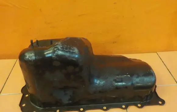 BMW 3 E90 E91 Oil sump 