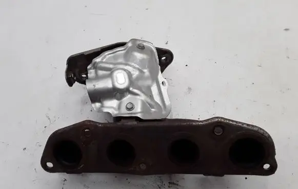 Dacia Duster II Exhaust manifold 140044690R