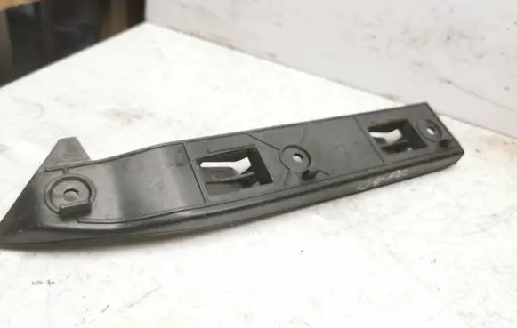 Volkswagen Golf IV Front bumper mounting bracket 1J0807184A