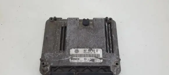 Volkswagen Golf V Engine control unit/module 06F906056DE 0261S02097
