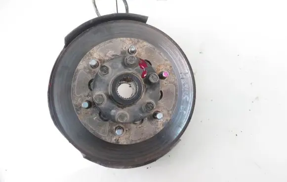 Mitsubishi Pajero Front wheel hub spindle knuckle