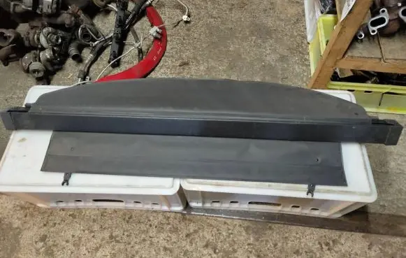 Parcel shelf load cover