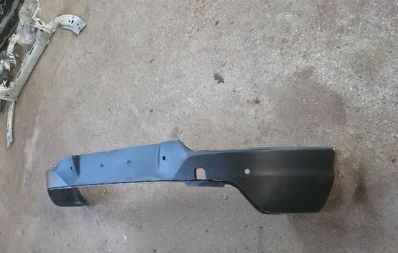 Volvo XC40 Rear bumper lower part trim 31323107