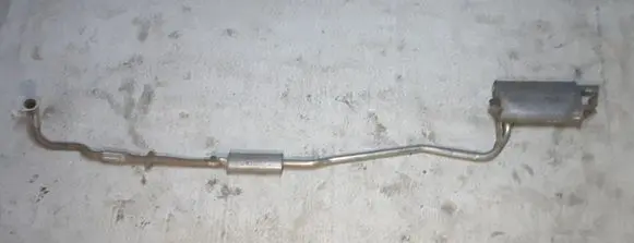 Toyota Avensis T220 Muffler/silencer 10B01 30B01