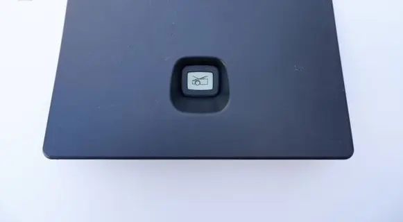 Tesla Model Y Tailgate/trunk/boot open switch 151618500A