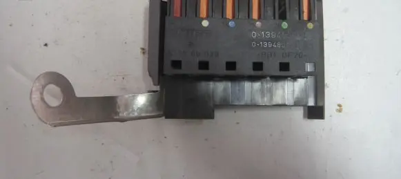 Mercedes-Benz E W211 Fuse box set 1394838