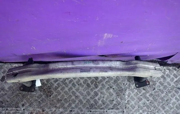 Audi A4 S4 B7 8E 8H Front bumper support beam 
