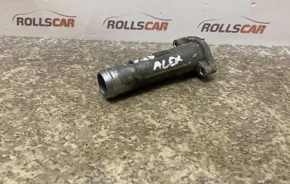 Honda CR-V Engine coolant pipe/hose R062