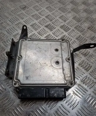 Dodge Journey Engine control unit/module P05094821AE 1039S28834 0281014579