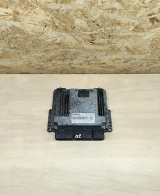 Opel Vivaro Engine control unit/module 0281034037 237106626R 237109983R
