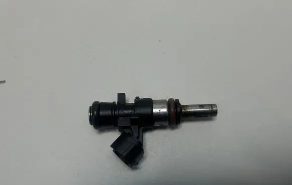 Audi Q5 SQ5 Fuel injector 06L906031C