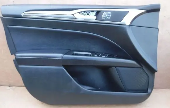 Ford Fusion II Front door card panel trim