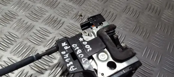 Fiat Doblo Front door lock