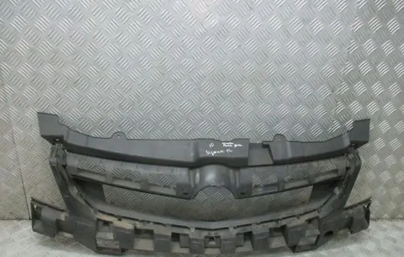 Opel Signum Front grill