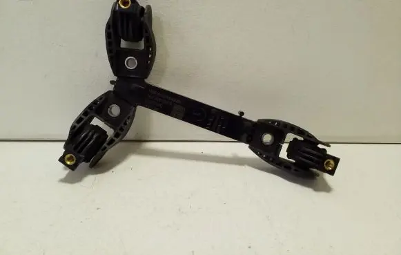 Volkswagen ID.4 A/C compressor mount bracket 1EA820034B