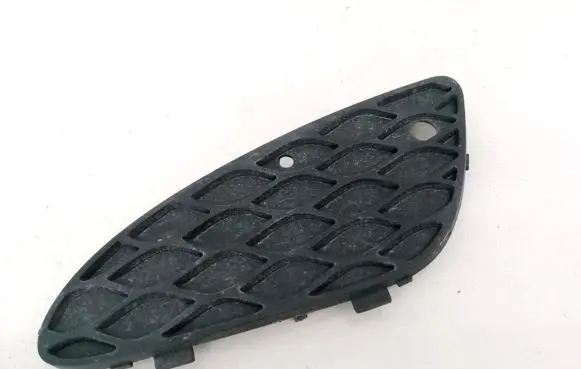 Mercedes-Benz E W211 Front bumper lower grill A2118850353