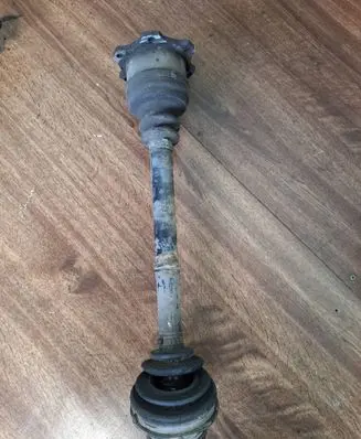 Audi A8 S8 D2 4D Front driveshaft