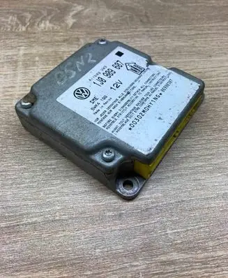 Volkswagen PASSAT B5 ABS control unit/module 1J0909607 5WK4199