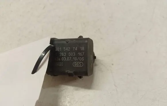 Mercedes-Benz E W211 Parking PDC sensor 0015427418