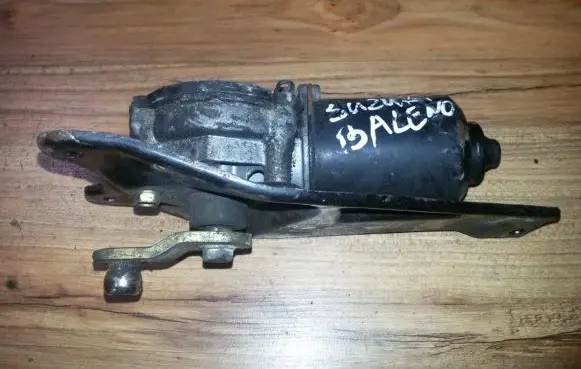 Suzuki Baleno EG Wiper motor