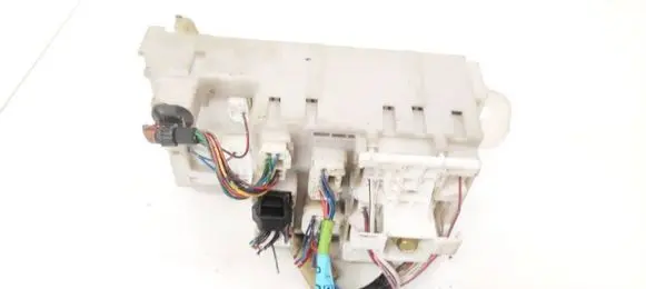Toyota RAV 4 (XA20) Fuse box set 8273342080 82733-42080