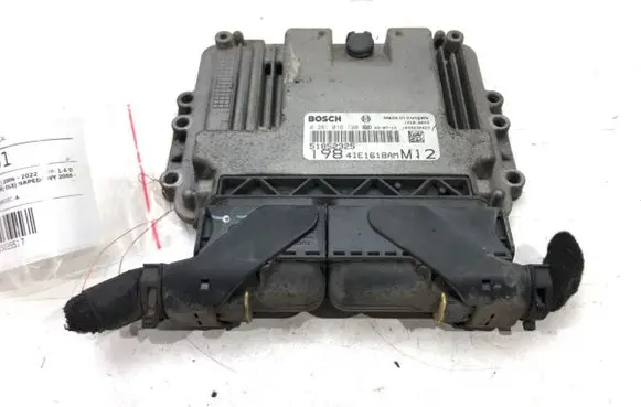 Fiat Bravo Engine control unit/module ECU 51852325