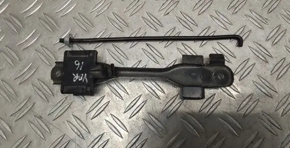 Battery bracket