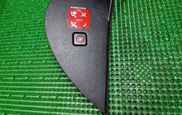Peugeot 407 Dashboard side end trim 9657655777 9652705377