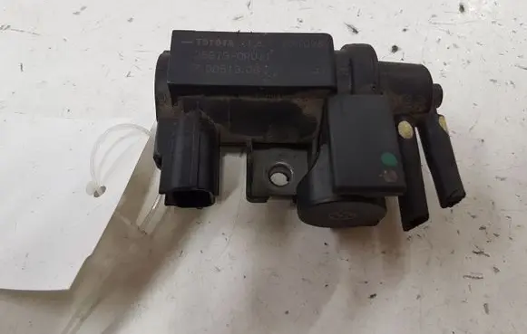 Toyota RAV 4 (XA30) Vacuum valve 258190R011