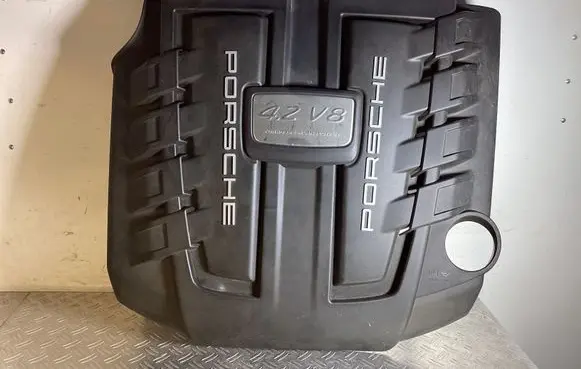 Porsche Cayenne (92A) Engine cover (trim) 7P5103925