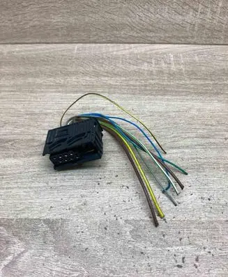 BMW 5 E60 E61 Plug wire 8352566