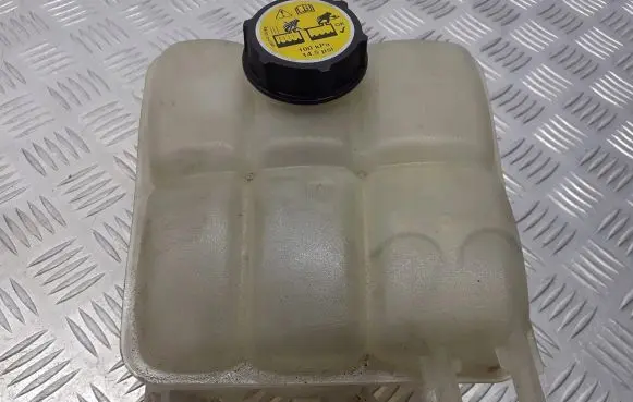 Mazda 3 I Coolant expansion tank/reservoir 3M5H-8K218